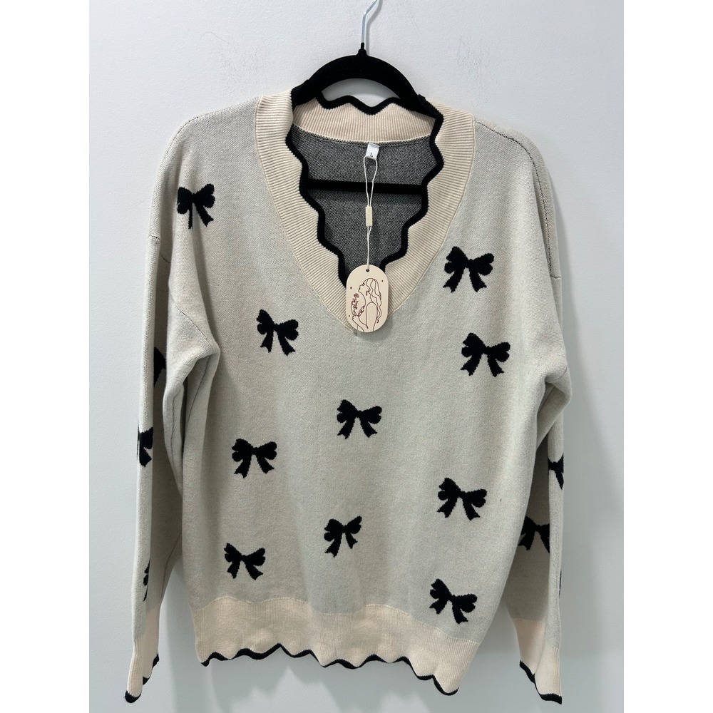NWT Cream Grey Bow Print Scalloped V-Neck Knit Sweater Large Coquette Aesthetic